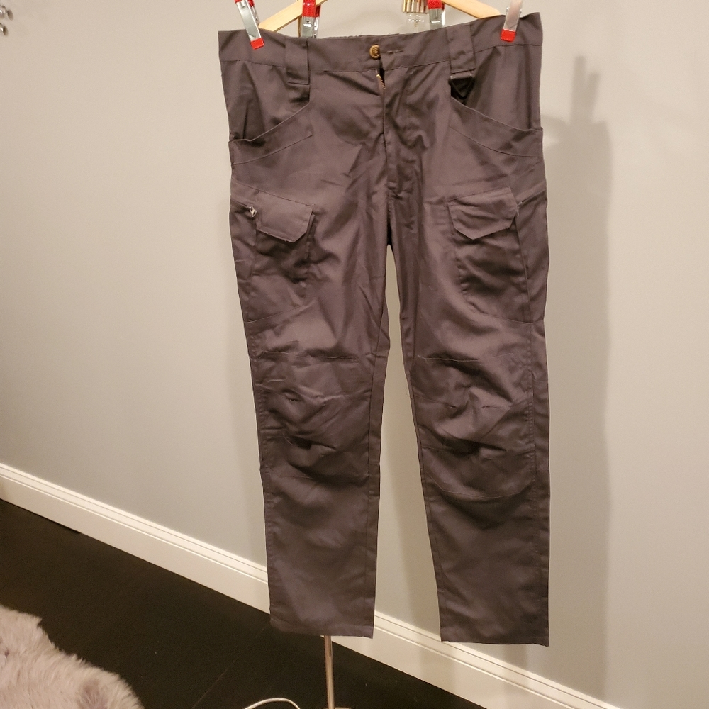 Tactical / Hiking / Military Pants